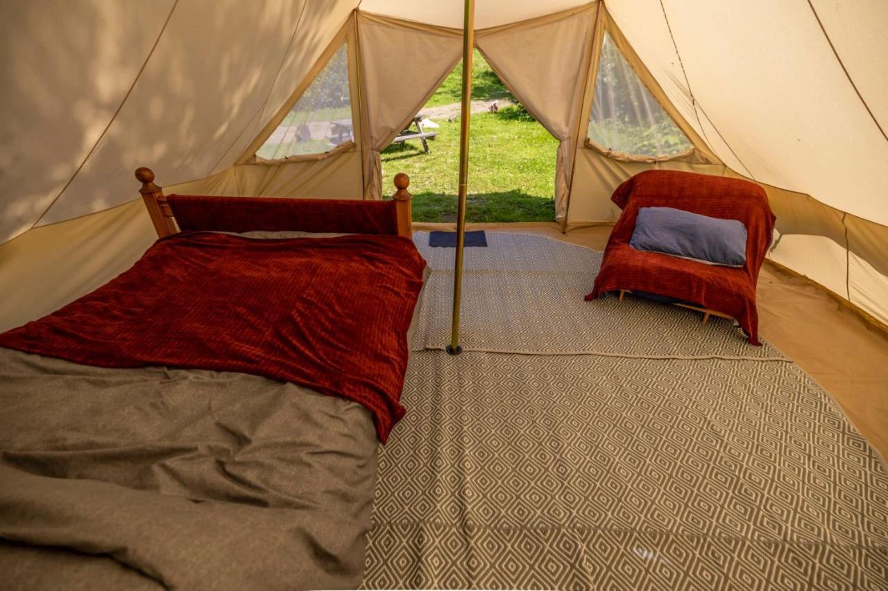 Naturally Glamping Kingsteignton Ngoại thất bức ảnh